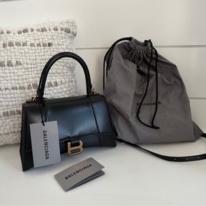 NWT Balenciaga hourglass small bag in black